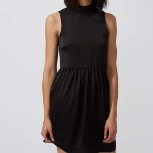 Frank & Oak Mock-neck dress size med